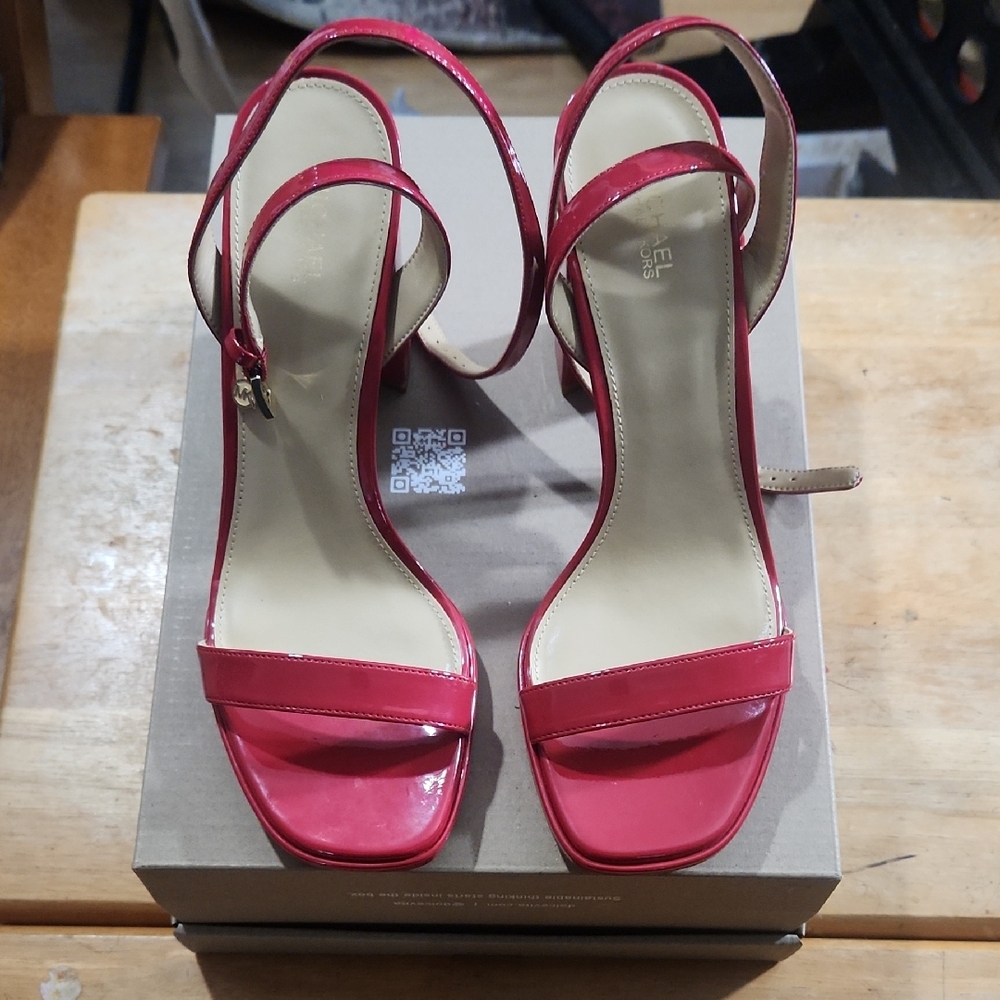 NWT Michael Kors Red Strappy Sandals Heels size 8.5 New With Tags